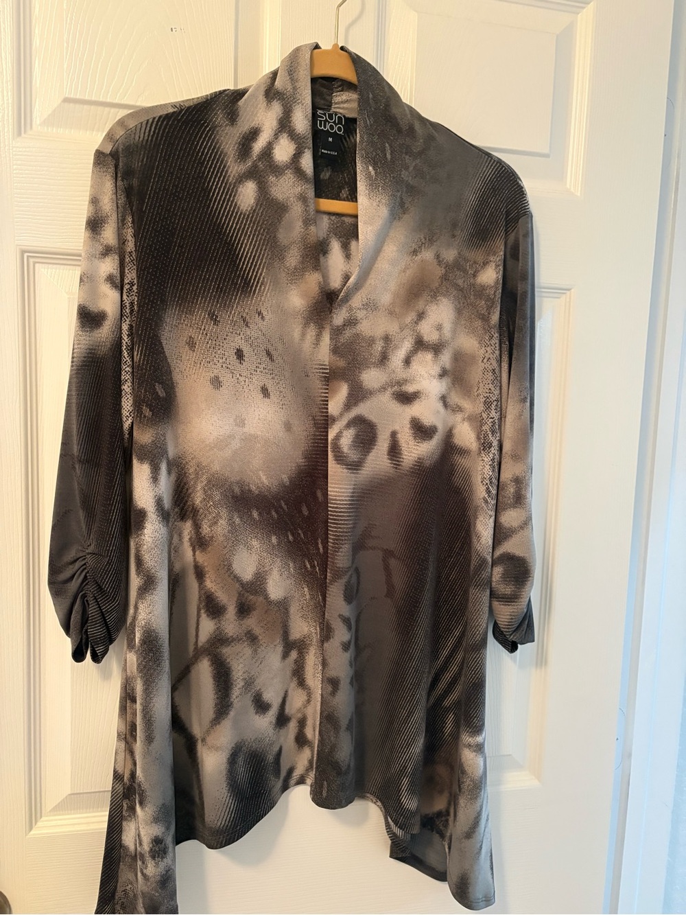 Clara Sun Woo Tunic —  Black, Gray & Taupe— modified V neck — Medium